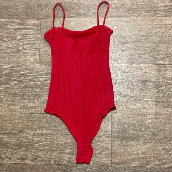 Reformation Vibrant Red Ribbed Top - Picture 3 of 4